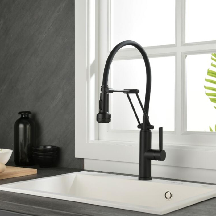 Смеситель для кухни Emar ЕСВ 7012 BLACK вытяжной излив черный